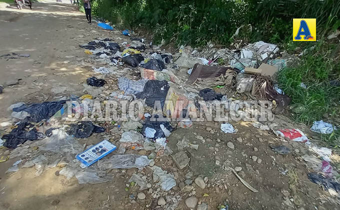 Calle en mal estado ocasiona accidentes