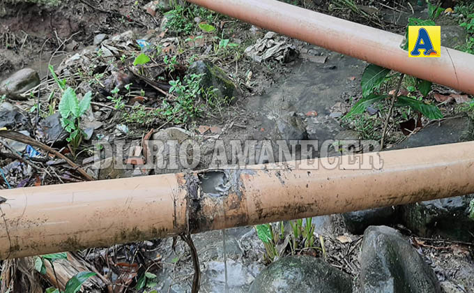 Tubería colapsa en el sector El Achual