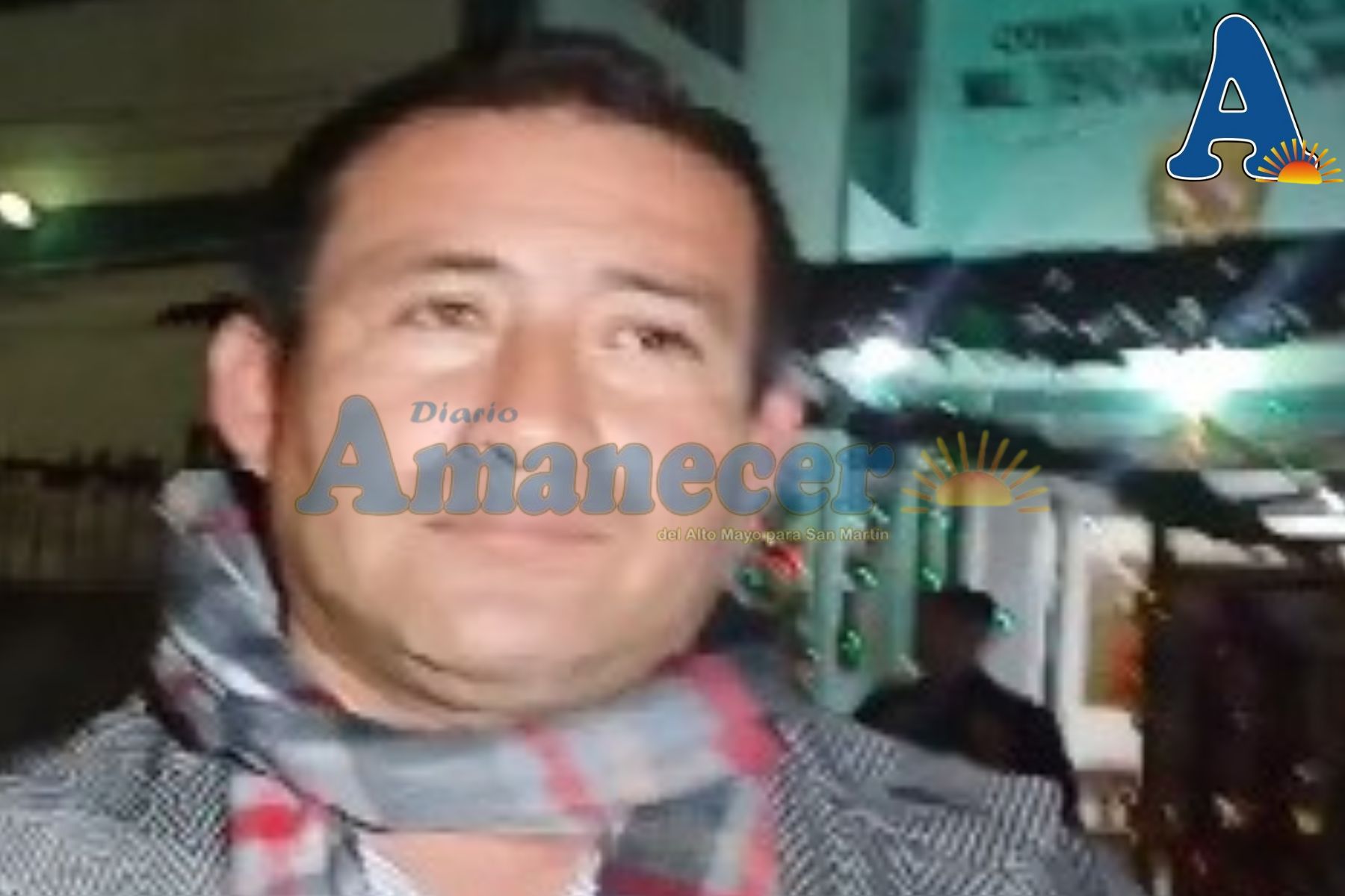 ROBAN EN COLISEO DE GALLOS EN MOYOBAMBA