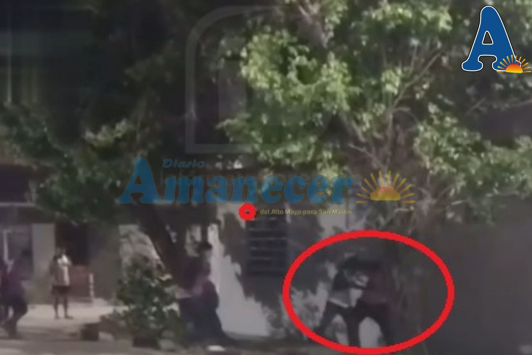 ESTUDIANTES AGREDEN CON MACHETE A COMPAÑERO