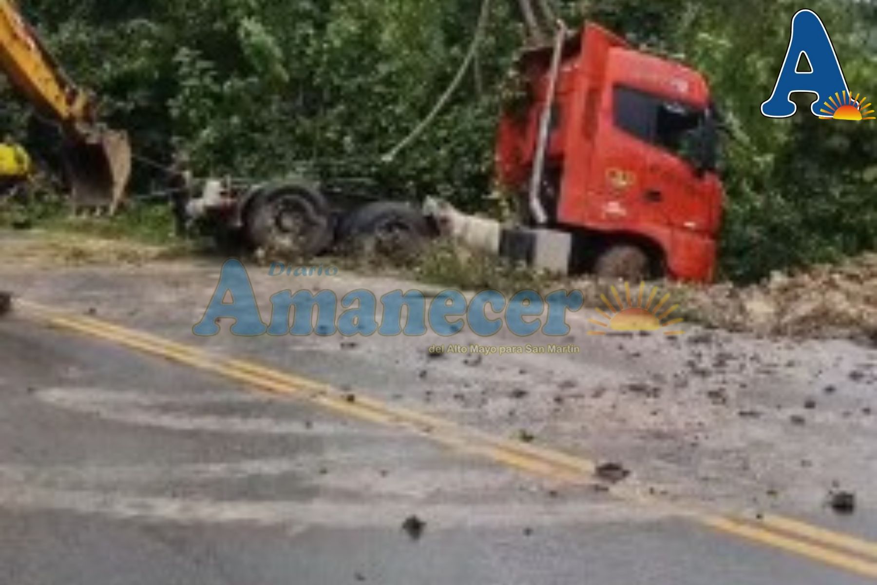 CAMIÓN TRÁILER SE DESPISTA EN LA FBT