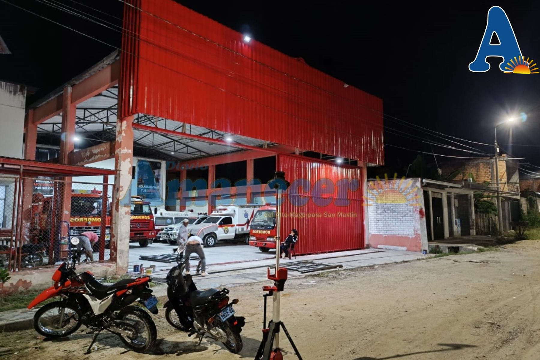 MEJORAN FACHADA DE LA CÍA. DE BOMBEROS