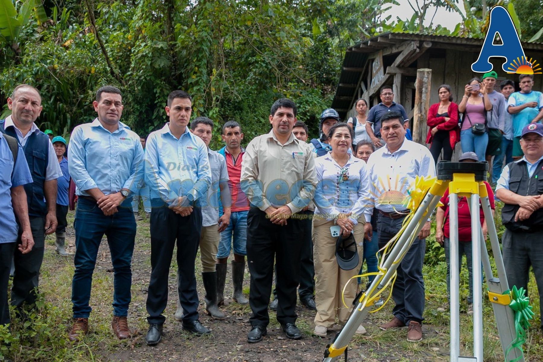 INICIAN APERTURA DE TROCHA CARROZABLE A ALTO MIRADOR