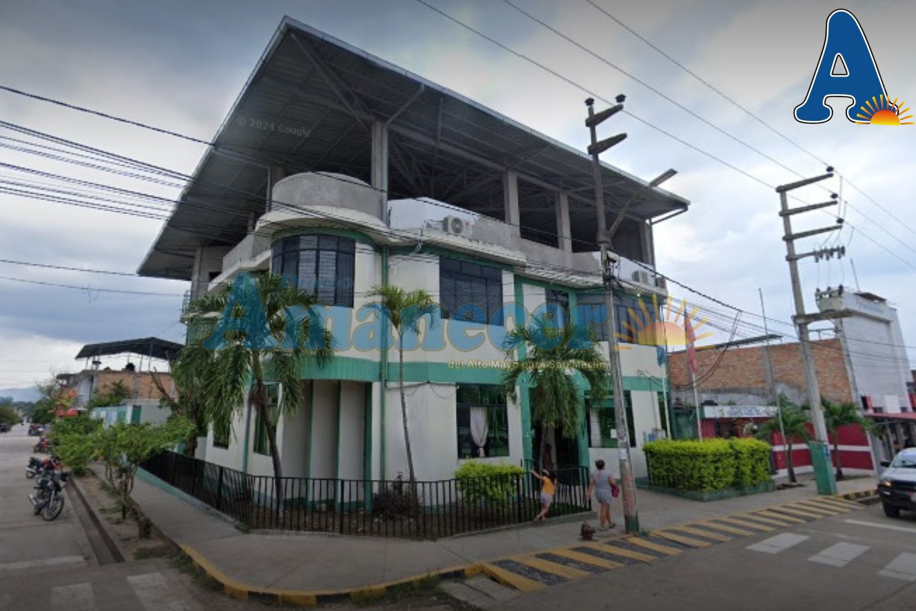 FUNCIONARIOS MUNICIPALES COBRABAN A DOBLE CACHETE