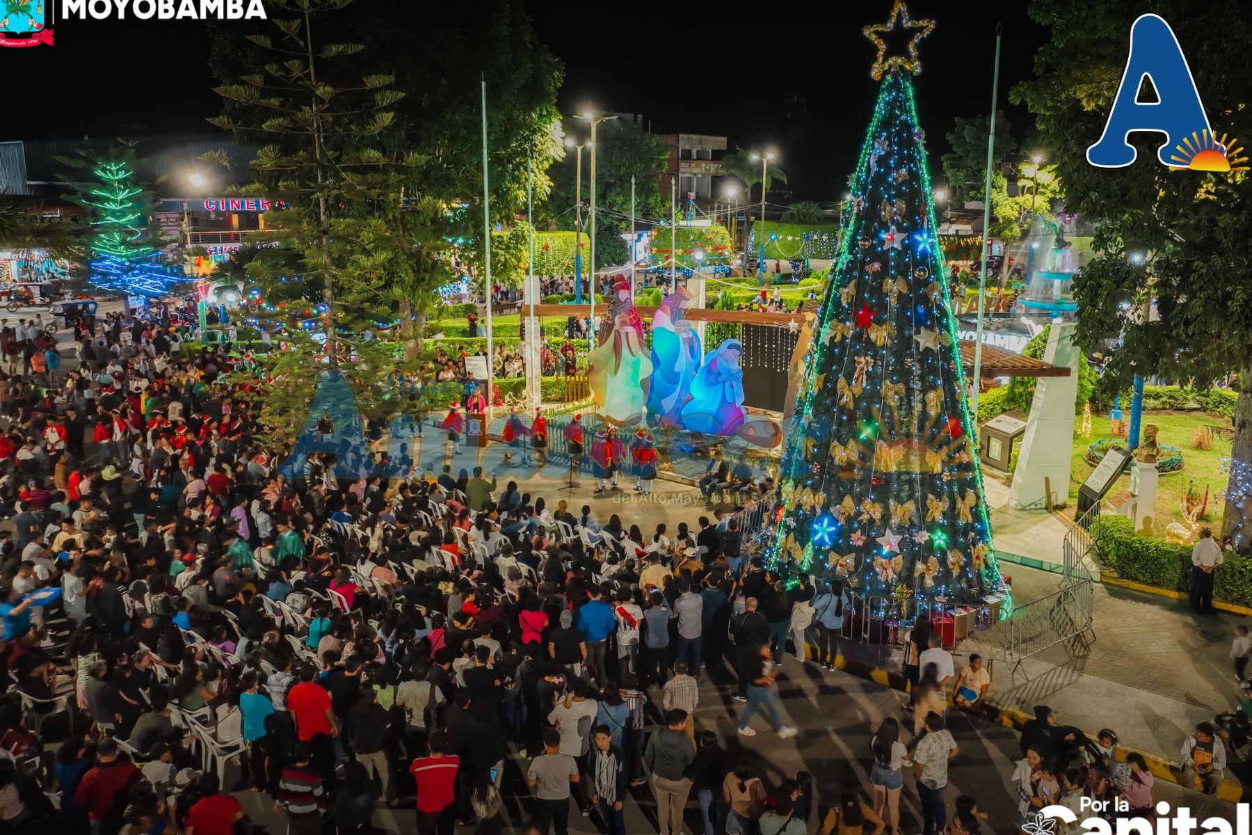 REALIZARON ENCENDIDO DE LUCES EN LA PLAZA DE ARMAS