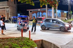 Motocar y motocicleta protagonizan accidente